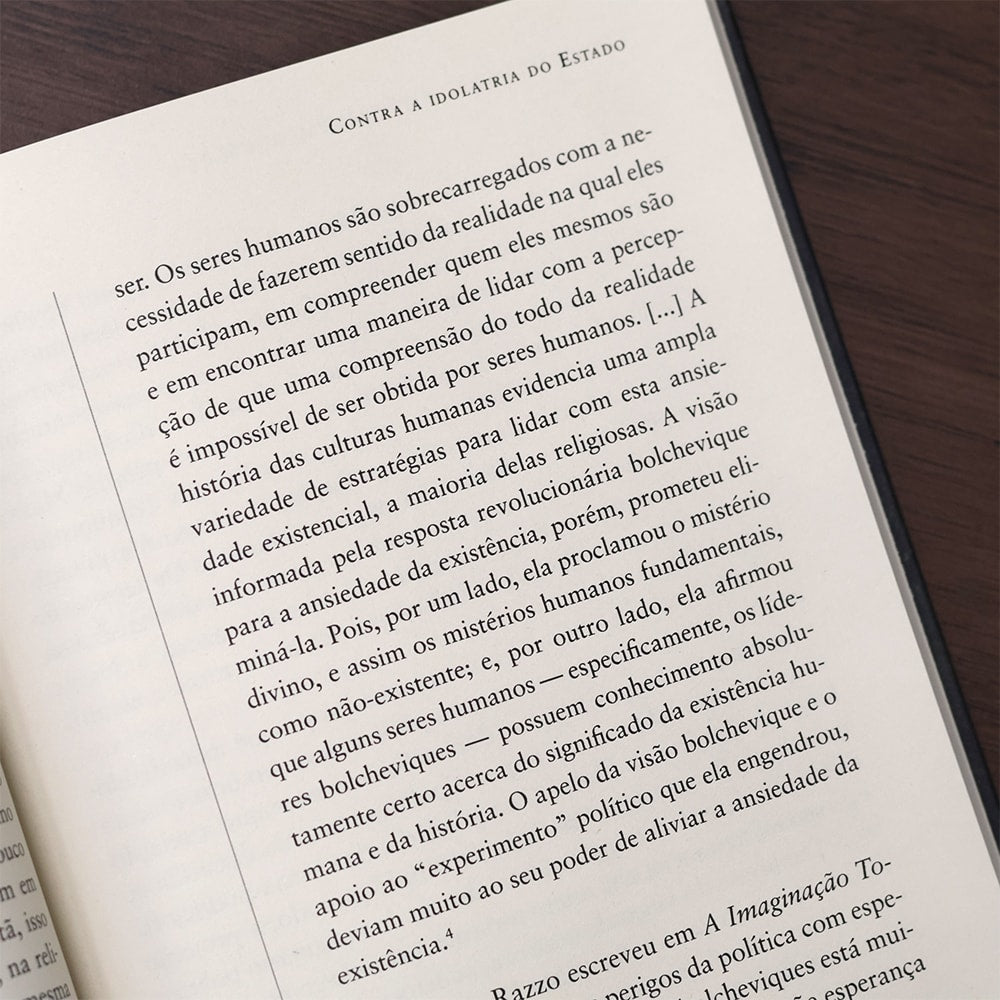 O Que Chamamos de Princípio é Quase Sempre o Fim |
Yago Martins