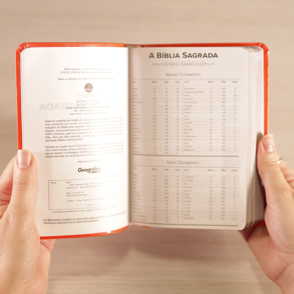 Bíblia Slim Compacta | NVI | Capa Luxo Citrus