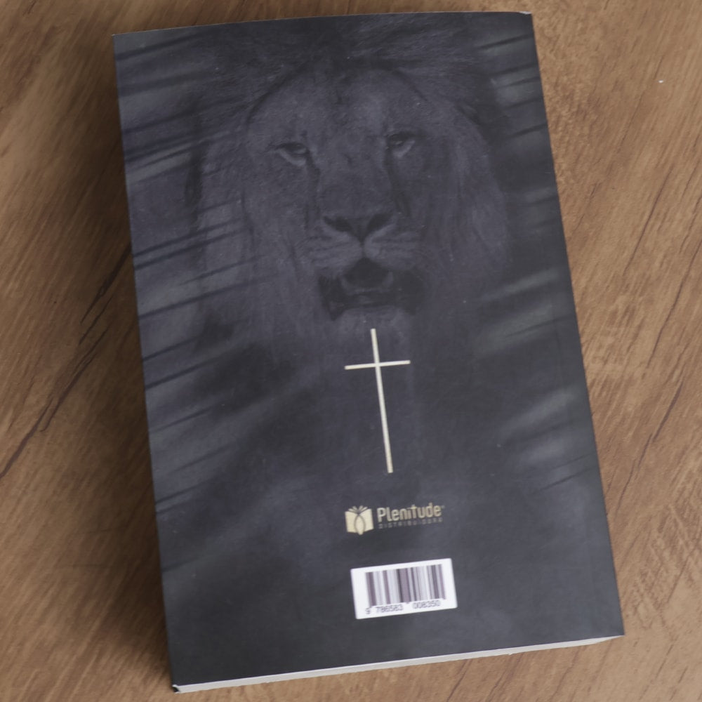 Bíblia Sagrada Leão de Judah | NVI | Letra Normal | Capa Brochura