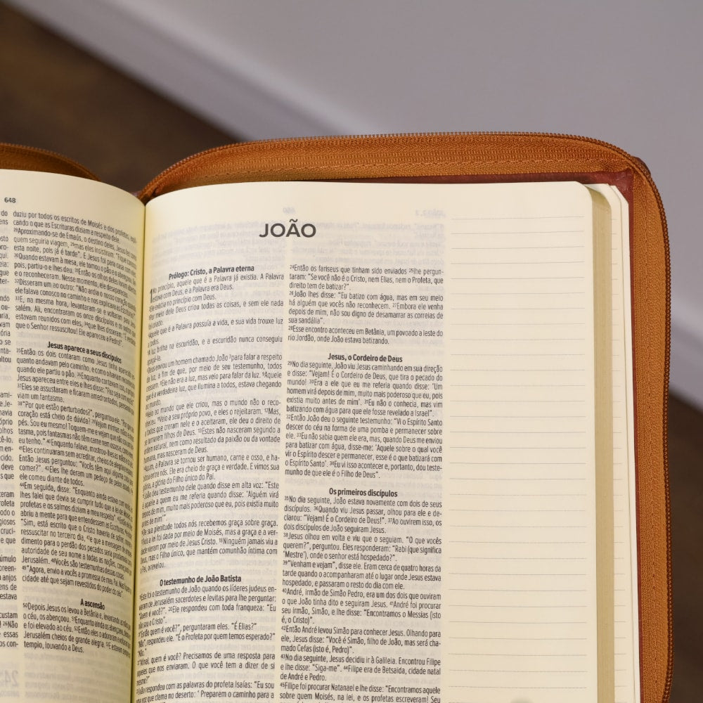 Biblia NVT Leia e Anote | Florecendo em Fé | Capa Luxo Zíper Caramelo
