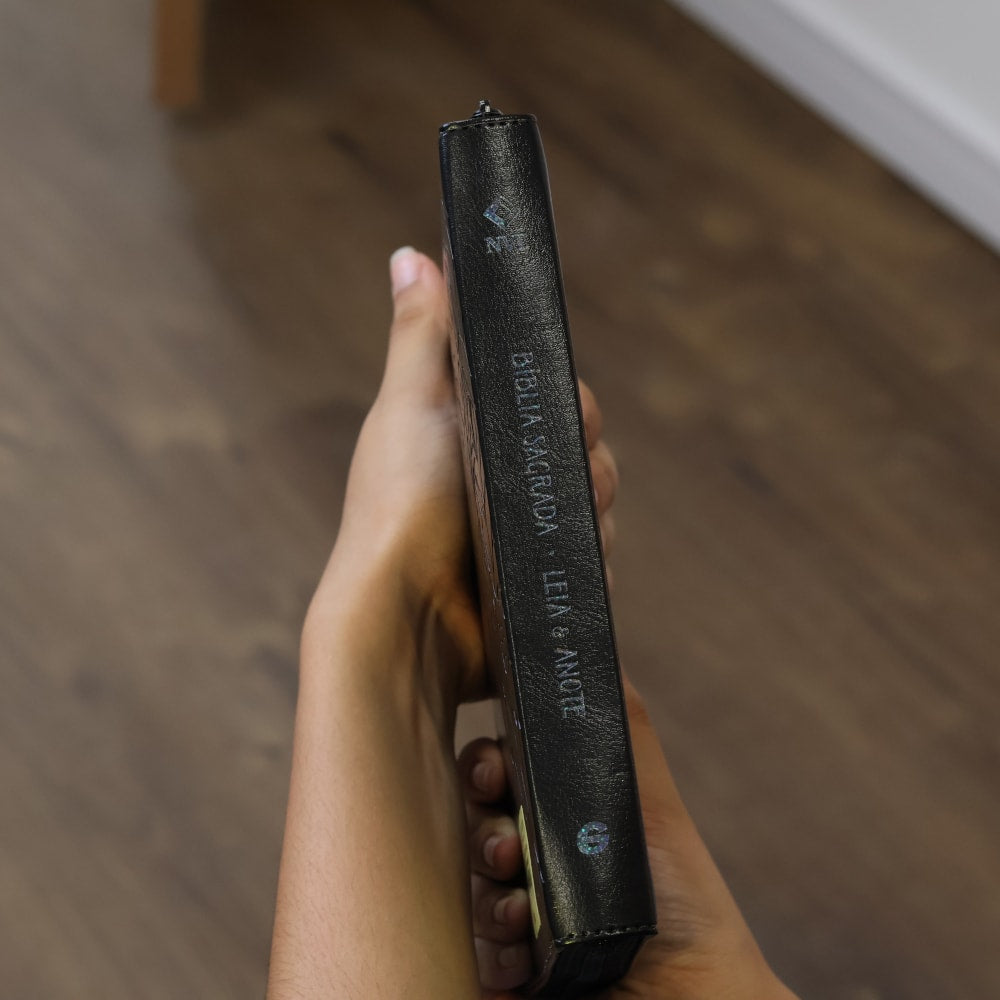 Biblia NVT Leia e Anote | Fiel e Verdadeiro | Capa Luxo Zíper Preta