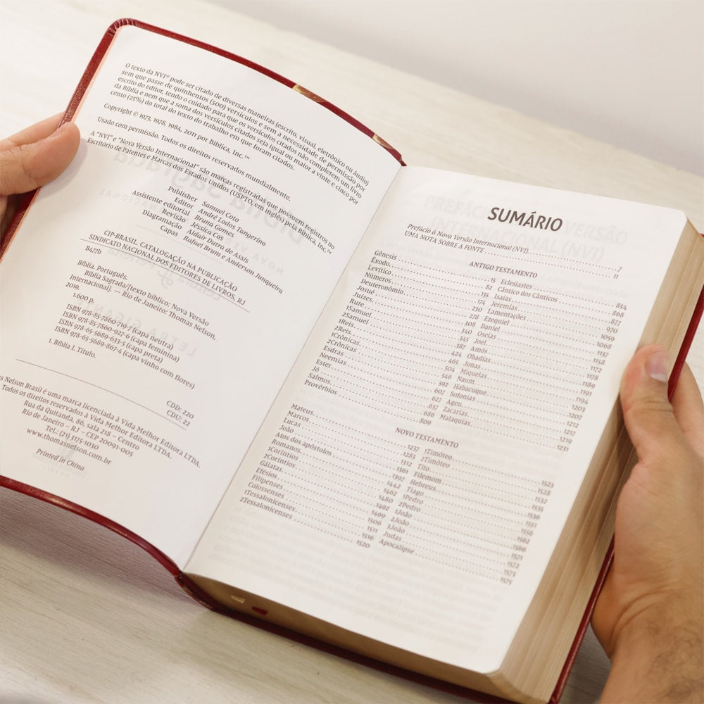 Bíblia Sagrada Leitura Perfeita | NVI | Letra Gigante | Capa Couro Soft Vinho