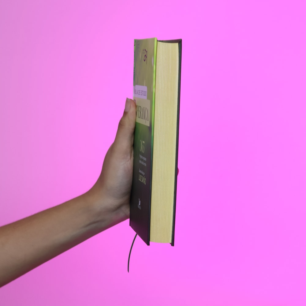 Bíblia de Estudo Esperança | Almeida Século 21 | Letra Normal | Verde luzes