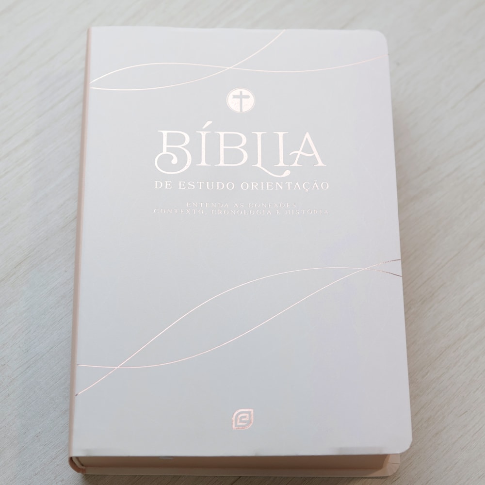 Bíblia Estudo Orientação | NVI | Letra Normal | Capa Rose Gold