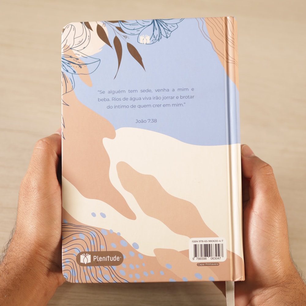 Bíblia Todo Dia com Espaço para Anotações | AM | Letra Normal | Capa Dura Primavera