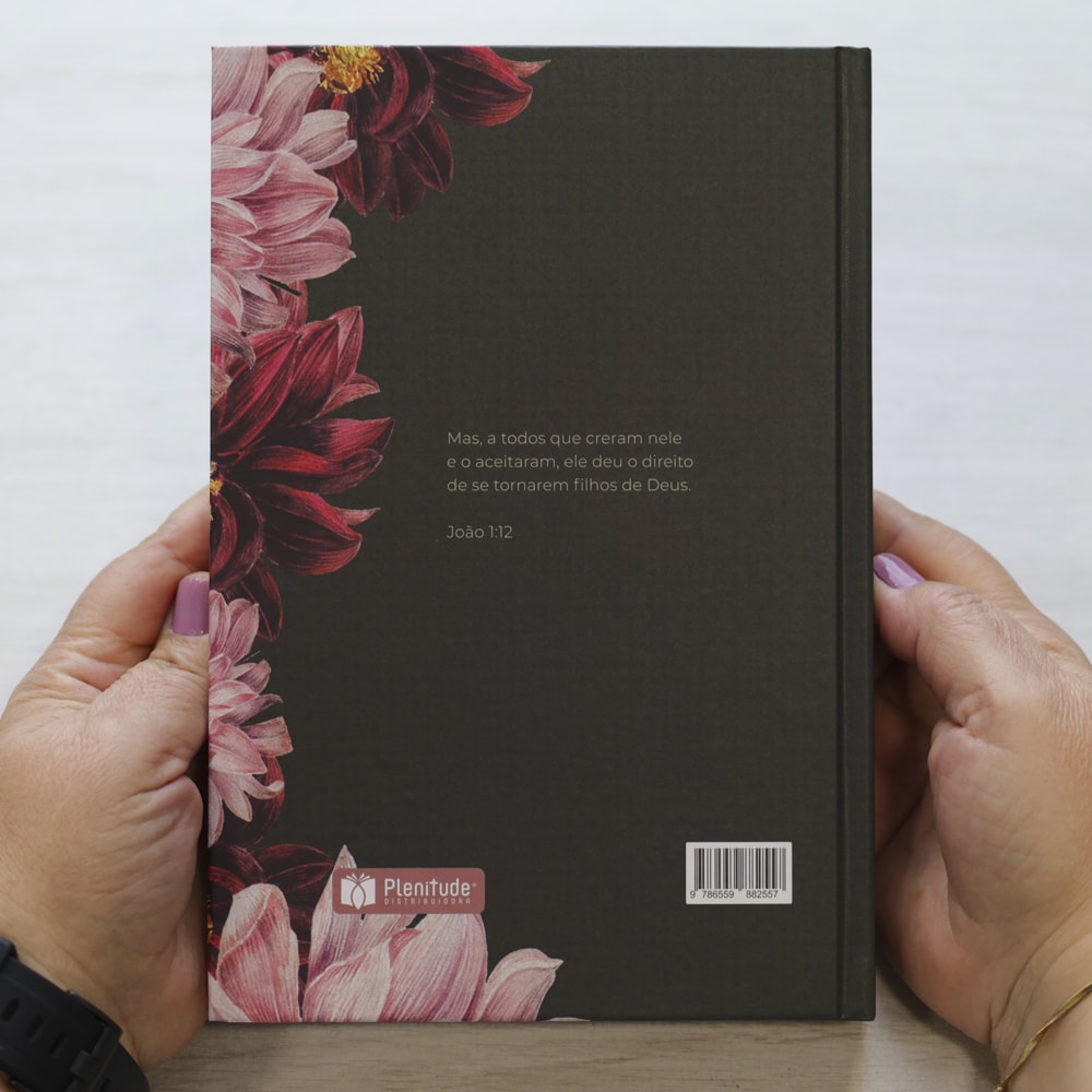 Bíblia 365 Flores Preta | NVT | Letra Grande | Capa Dura