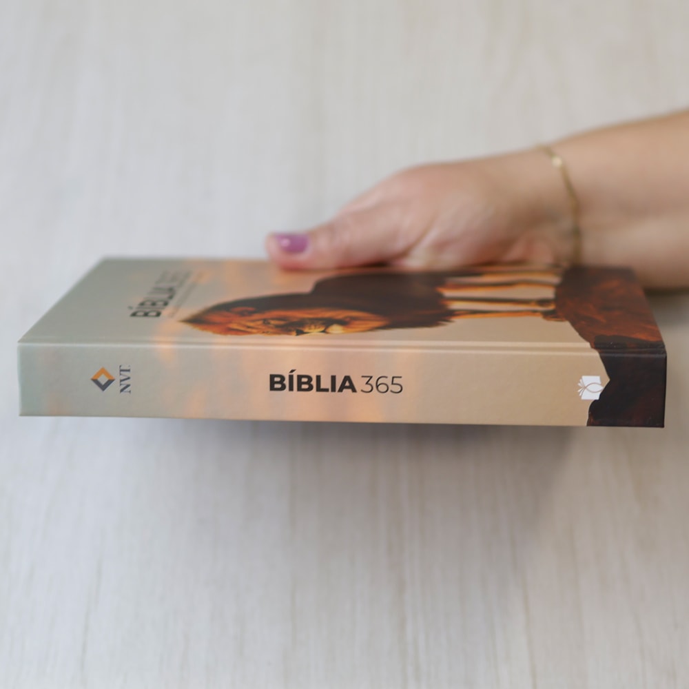 Bíblia 365 Leão | NVT | Letra Grande | Capa Dura