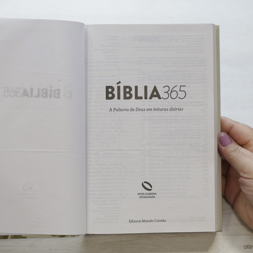 Bíblia 365 Amor Perfeito | NAA | Letra Grande | Capa Dura