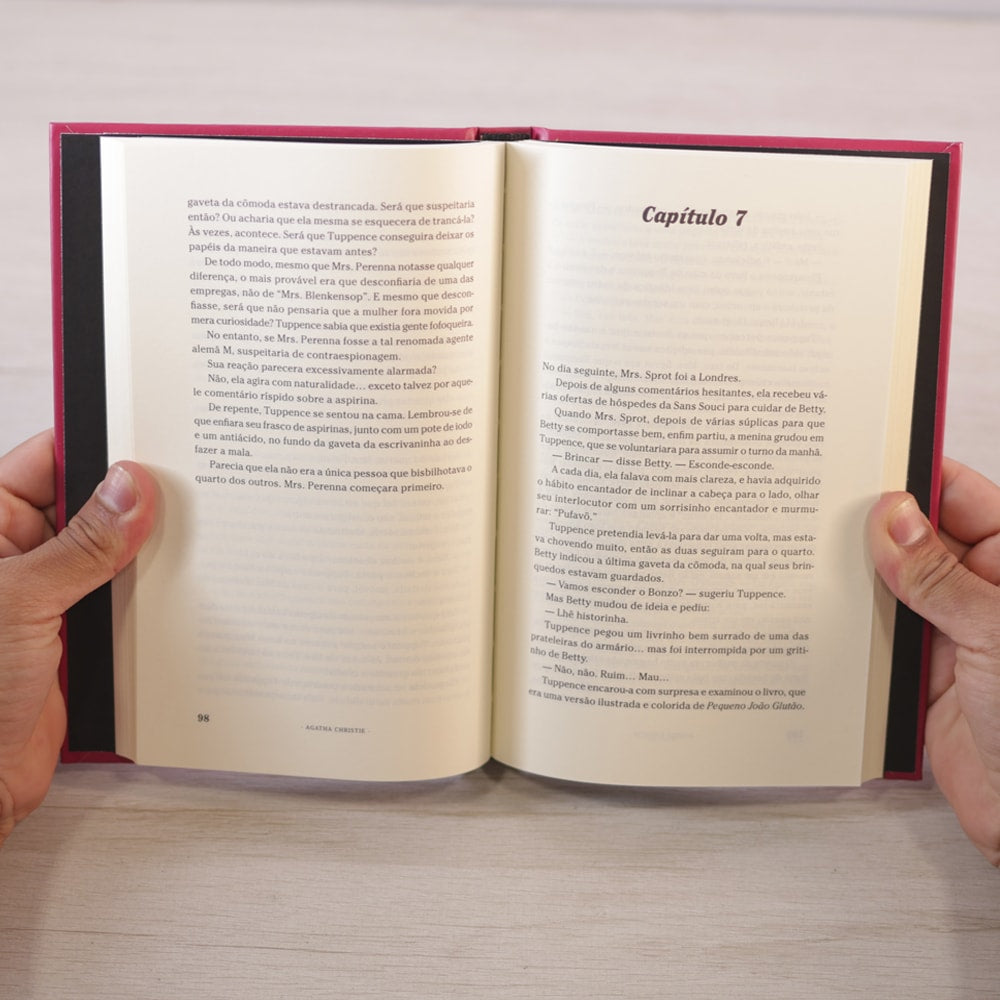 M ou N ? | Agatha Christie