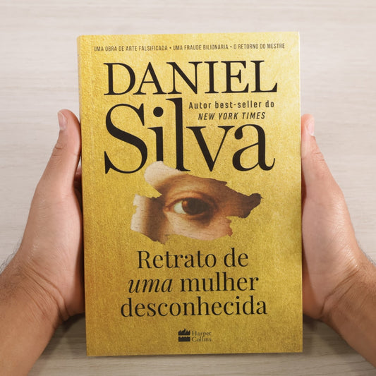 Retrato de Uma Mulher Desconhecida | Daniel Silva