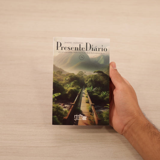 Devocional Presente Diário | Vol 28 | Capa Brochura Tradicional Paisagem