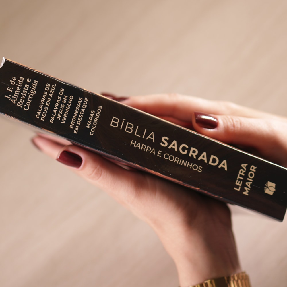 Bíblia Sagrada Leão | ARC | Letra Maior | Harpa e Corinhos | Capa Brochura