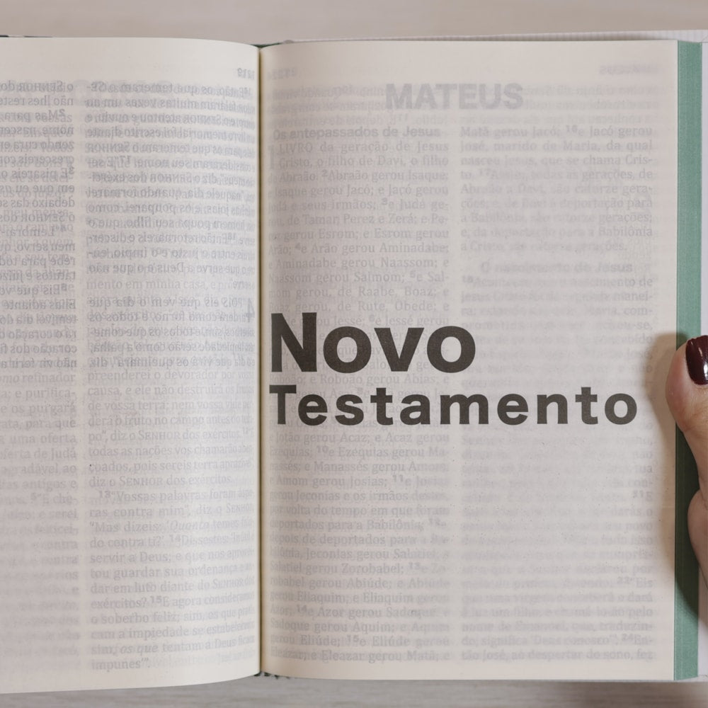 Bíblia Sagrada King James | Letra Extra Grande | Capa Dura Modelo Vida