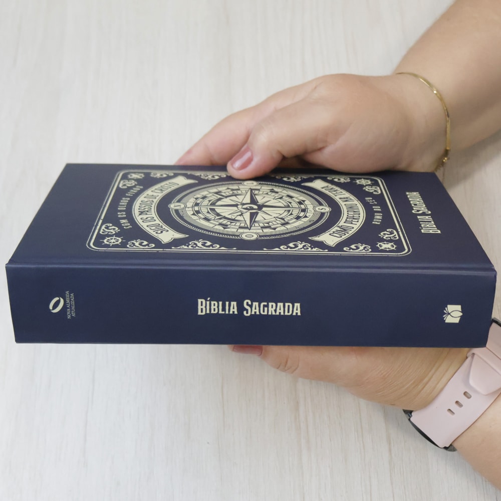 Bíblia Sagrada Bússola | NAA | Letra Normal | Capa Dura