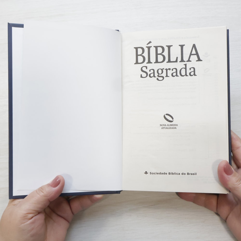 Bíblia Sagrada Bússola | NAA | Letra Normal | Capa Dura
