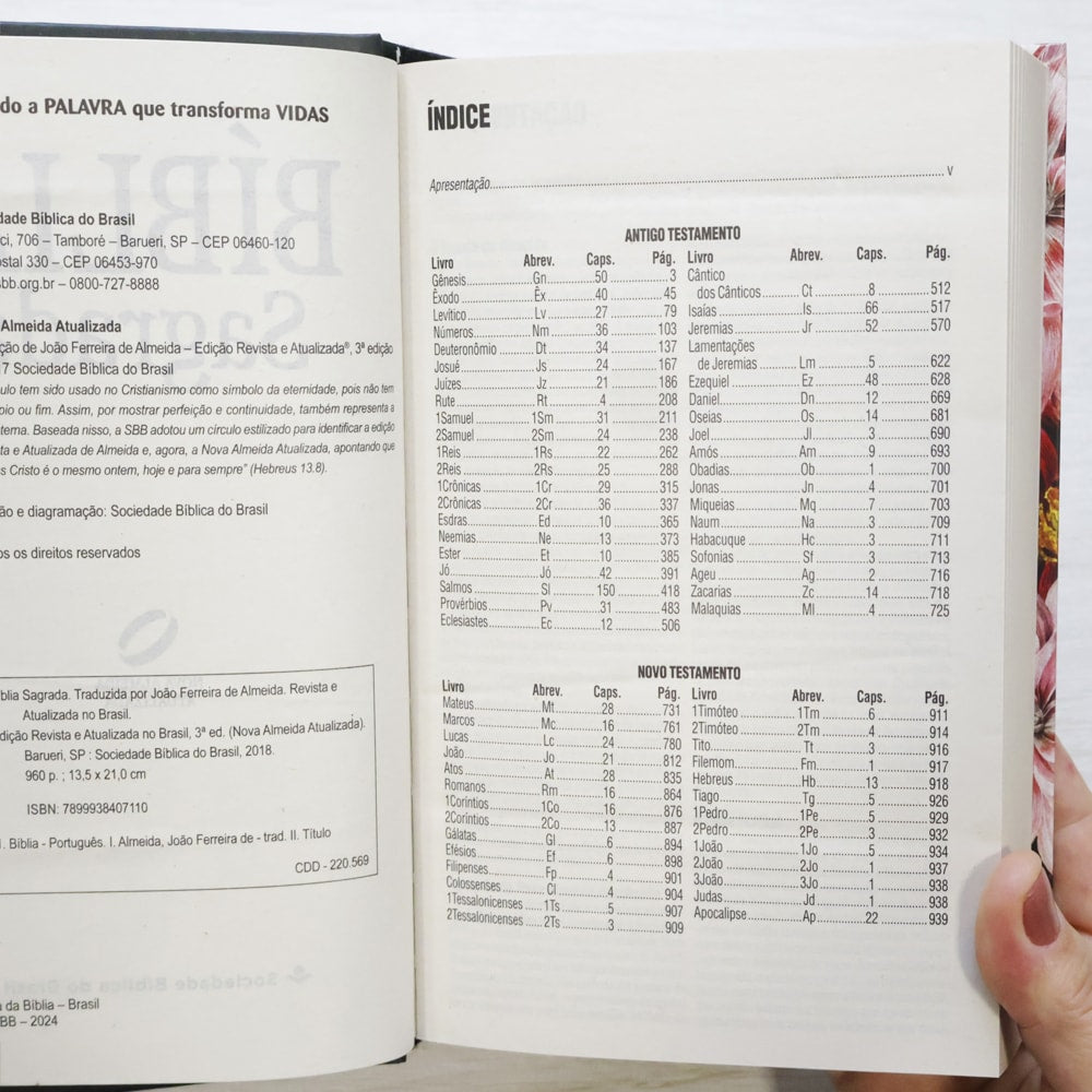 Bíblia Sagrada Crisântemo | NAA | Letra Normal | Capa Dura
