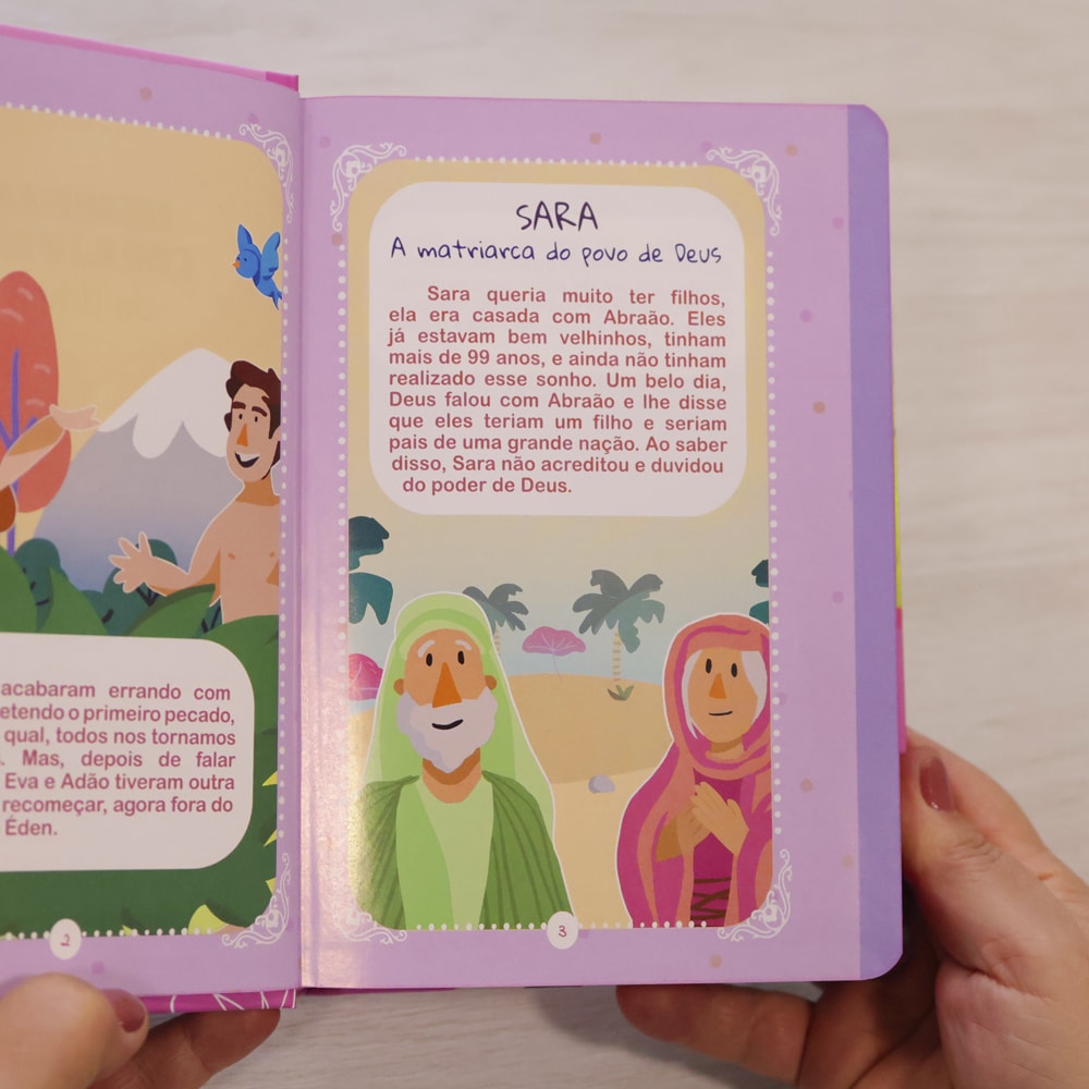 Bíblia das Meninas Corajosas | ARC | Capa Dura Rosa | Harpa Avivada e Corinhos