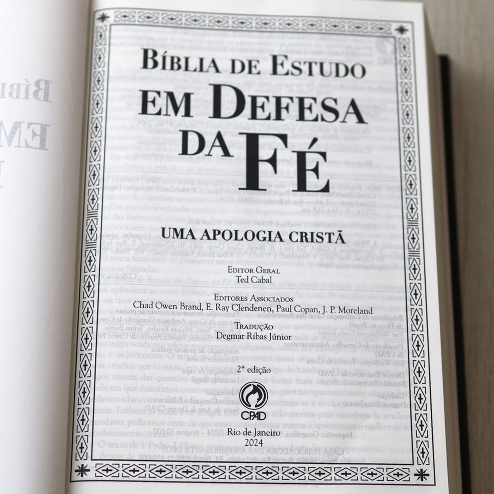 Bíblia de Estudo em Defesa da Fé | ARC | Capa Dura Preta