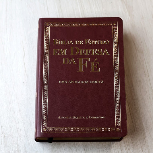 Bíblia de Estudo em Defesa da Fé | ARC | Luxo Vinho