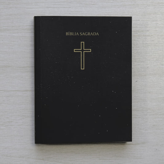 Bíblia Sagrada Média Salvos Pela Graça | ARC | Capa Brochura Preta