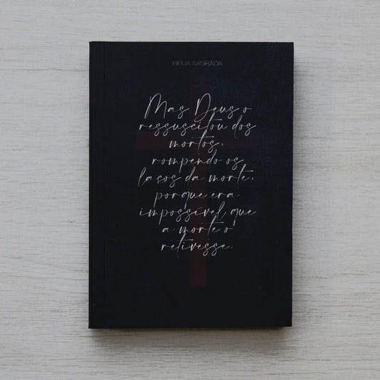 Bíblia Sagrada Média Cruz A Morte Não Pode Vencer | ARC | Capa Brochura