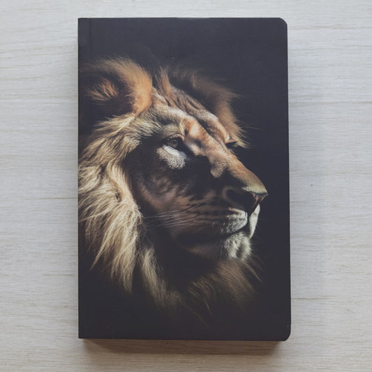 Bíblia Sagrada Leão Vencedor | NVI | Letra Normal | Capa Brochura