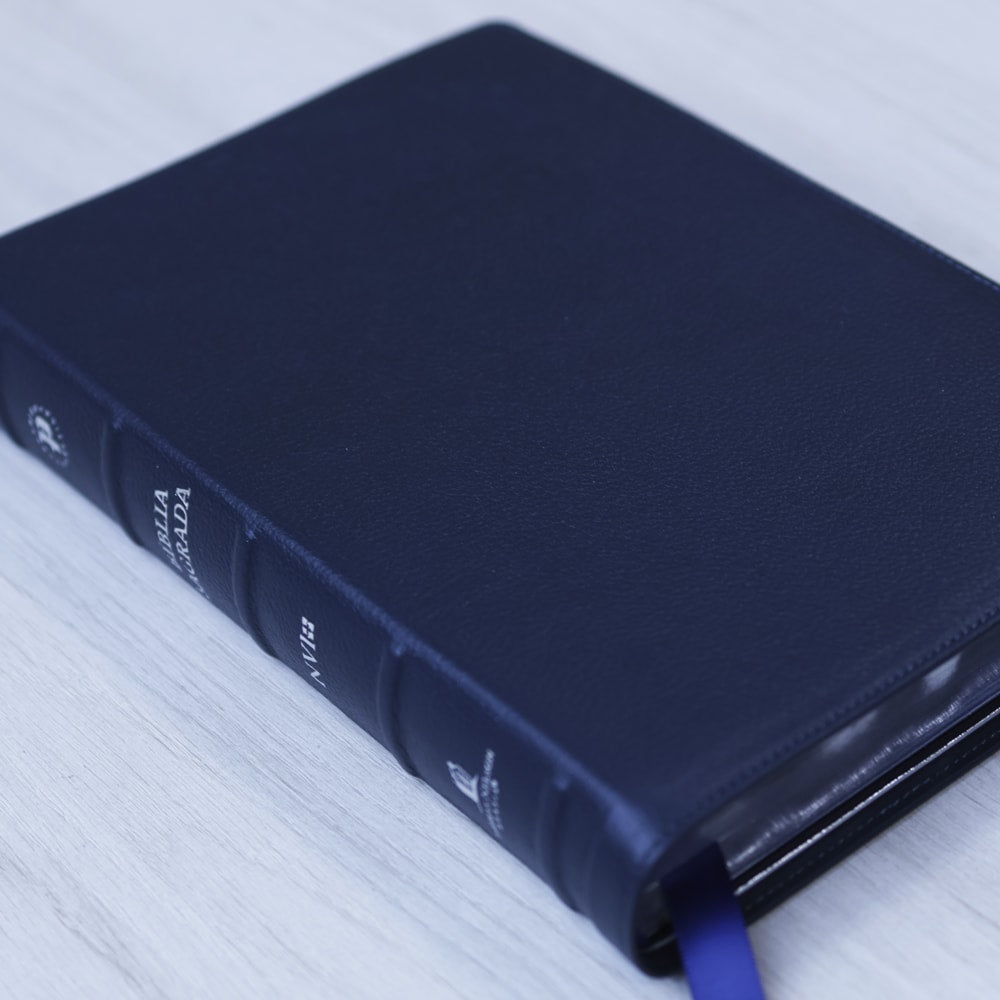 Bíblia Sagrada | NVI | Premier Collection | Capa Couro Luxo Azul
