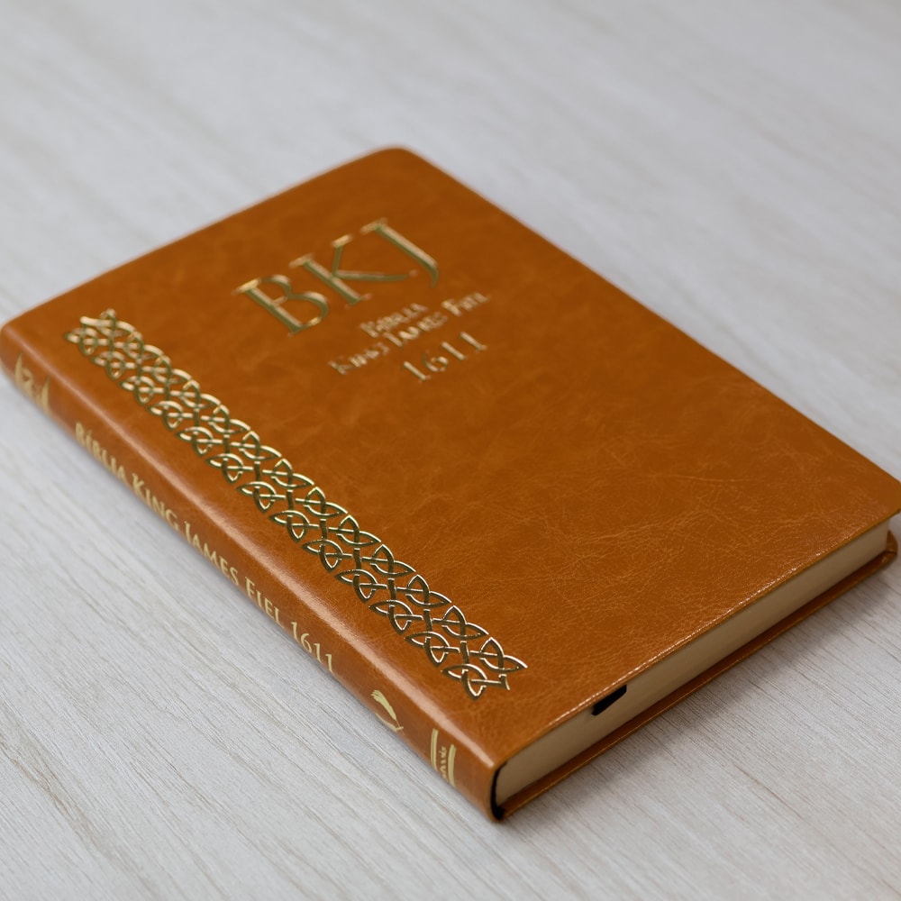 Bíblia King James Fiel 1611 | Ultrafina Slim | Capa Castanha