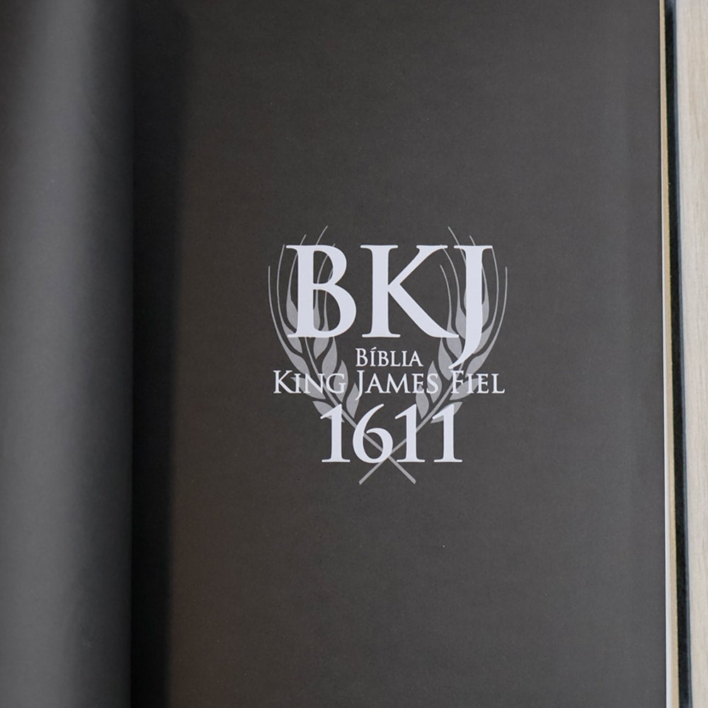 Bíblia King James Fiel 1611 | Extra Gigante | Capa Luxo Preta
