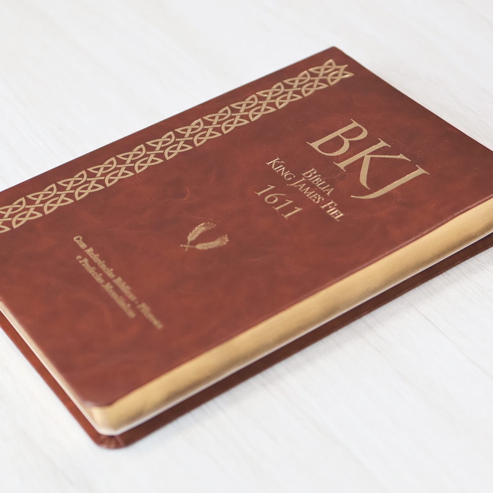 Bíblia King James Fiel 1611 | Concordância e Pilcrows | Capa Luxo Marrom