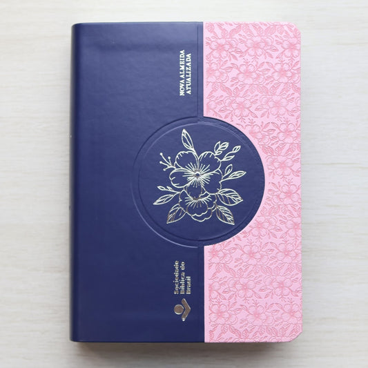 Bíblia Sagrada | Letra Supergigante | NAA | Capa Luxo Azul e Rosa