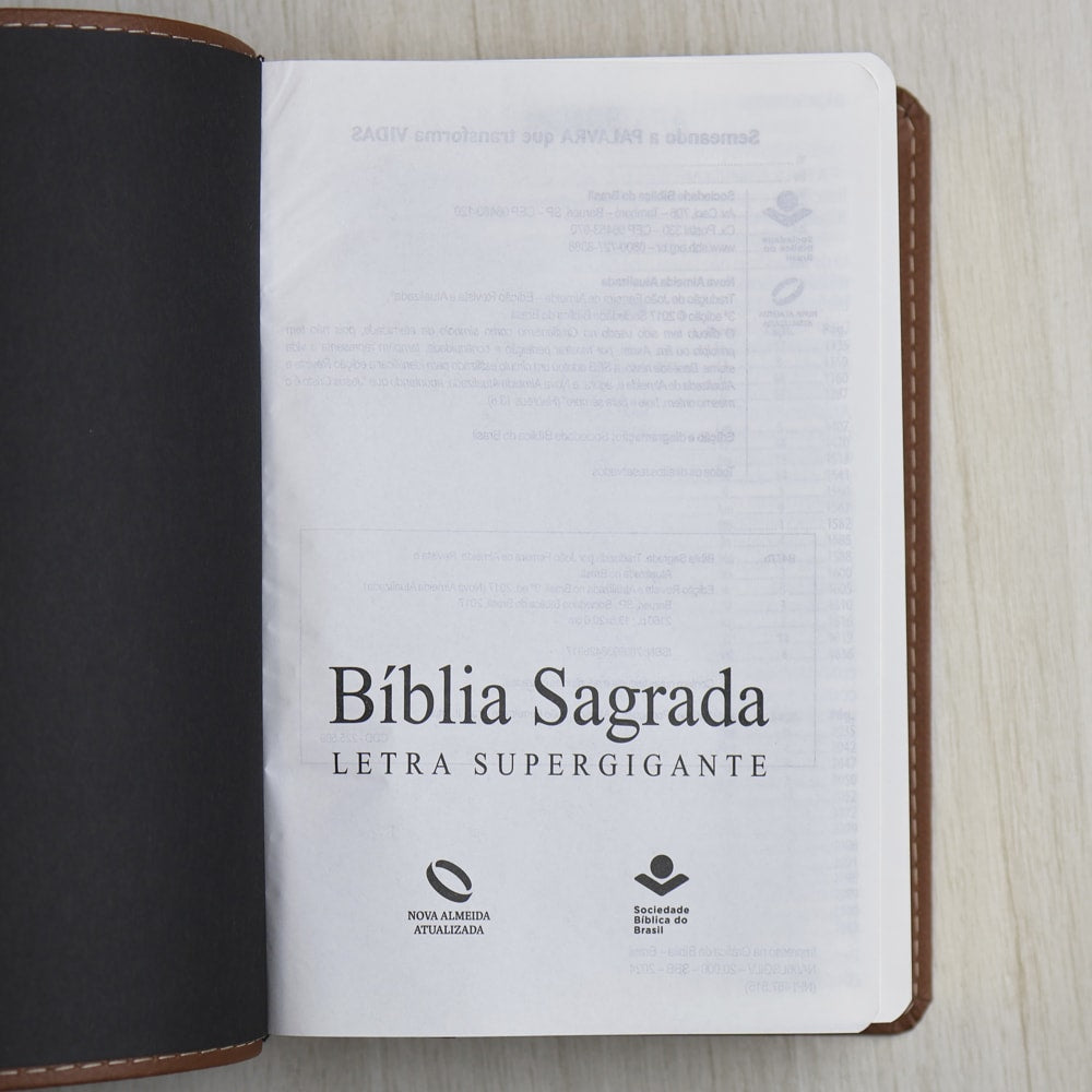 Bíblia Sagrada | Letra Supergigante | NAA | Capa Marrom Leão