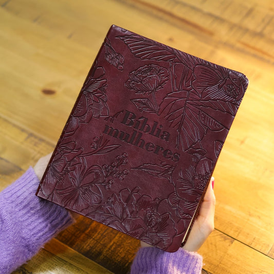 Bíblia Mulheres | Viviane Martinello | NVT | Espaço Para Anotações | Capa Luxo Vinho Floral