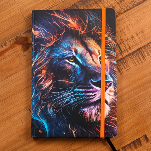 Caderno Moleskine | Com Pauta | Capa Leão Colorido