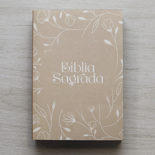 Bíblia Sagrada Arabesco Flores | NAA | Letra Normal | Capa Ilustrada