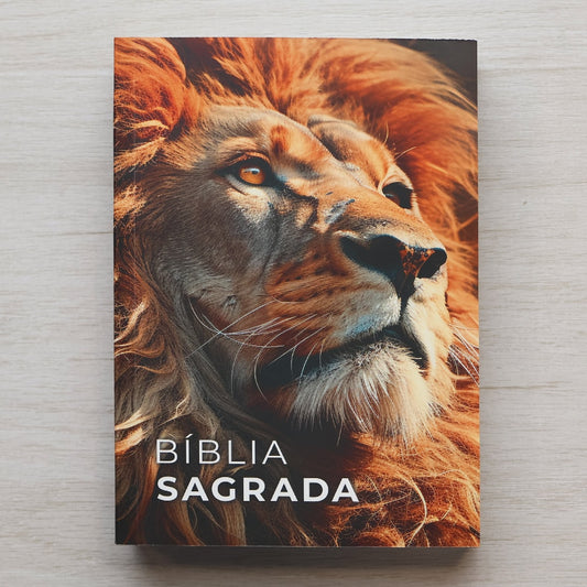 Bíblia Sagrada Leão Supreme | NAA | Letra Normal | Capa Ilustrada