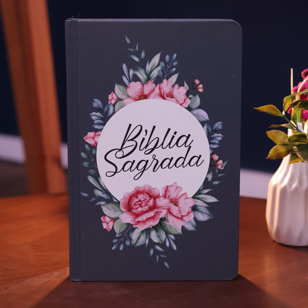 Bíblia Sagrada Slim Buquê | NVT | Capa Dura