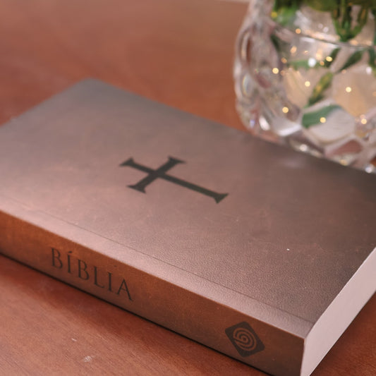 Bíblia Sagrada Cruz | NVI | Capa Flexível Marrom