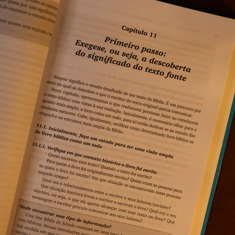 Tradução Bíblica | Katharine Barnwell