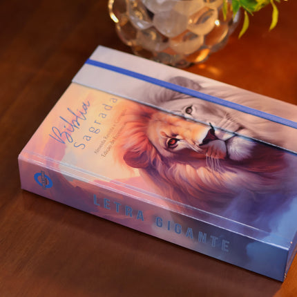 Bíblia Sagrada Cloud Lion | ARC | Harpa Pentecostal | Letra Gigante| Capa Dura Panorâmica
