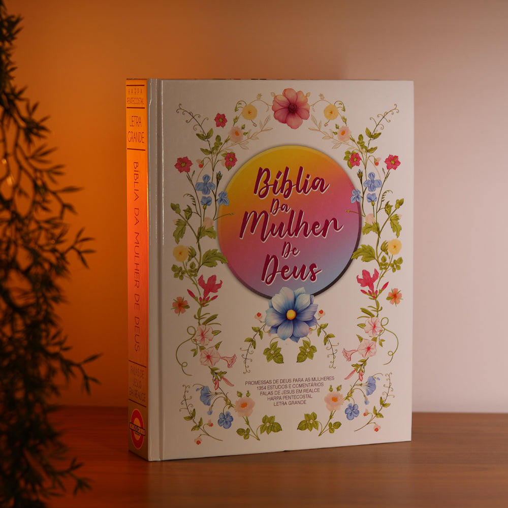 Bíblia da Mulher de Deus | ARC | Harpa Pentecostal | Letra Grande | Capa Dura Leoa
