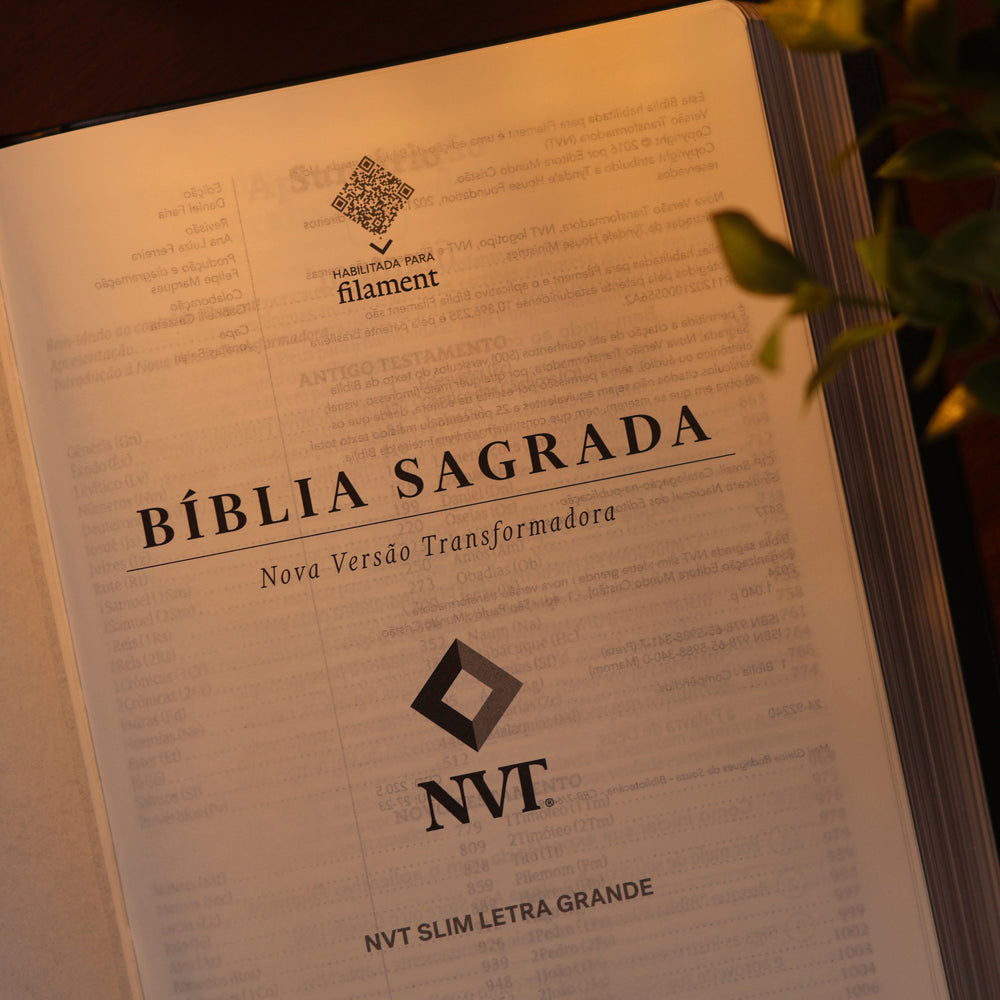Bíblia Slim Filament | NVT | Letra Grande | Capa Couro Sintético Preto