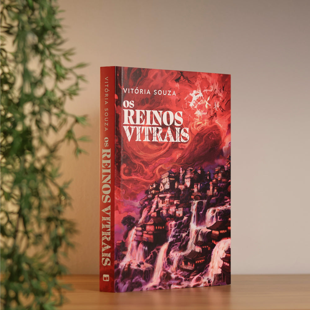 Os Reinos Vitrais | Vitória Souza