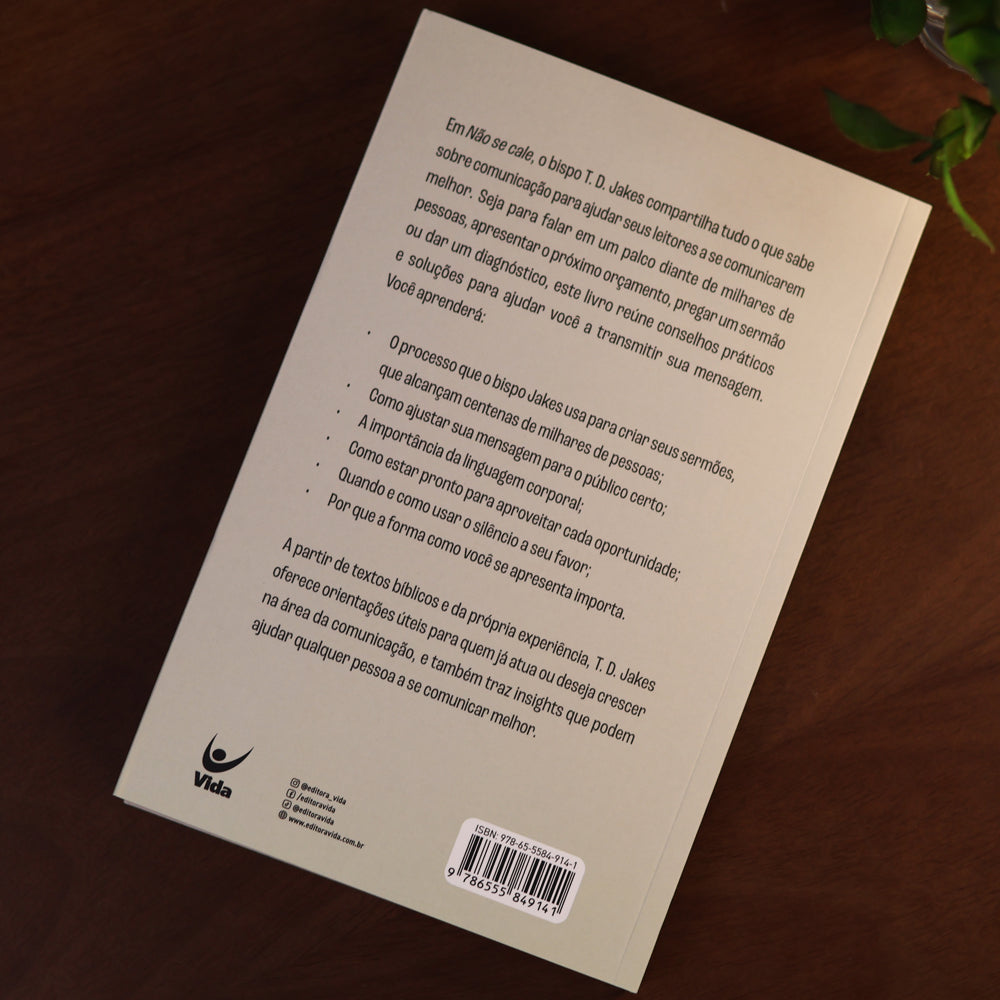 Não Se Cale | T.D. James