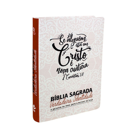 Bíblia Sagrada Verdadeira Identidade | Letra Normal | NAA | Capa Lettering