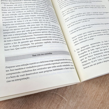 Examinando as Escrituras | Charles Swindoll