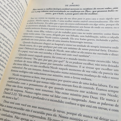 As Misericórdias do Senhor Renovam-se a Cada Manhã | Paul David Tripp