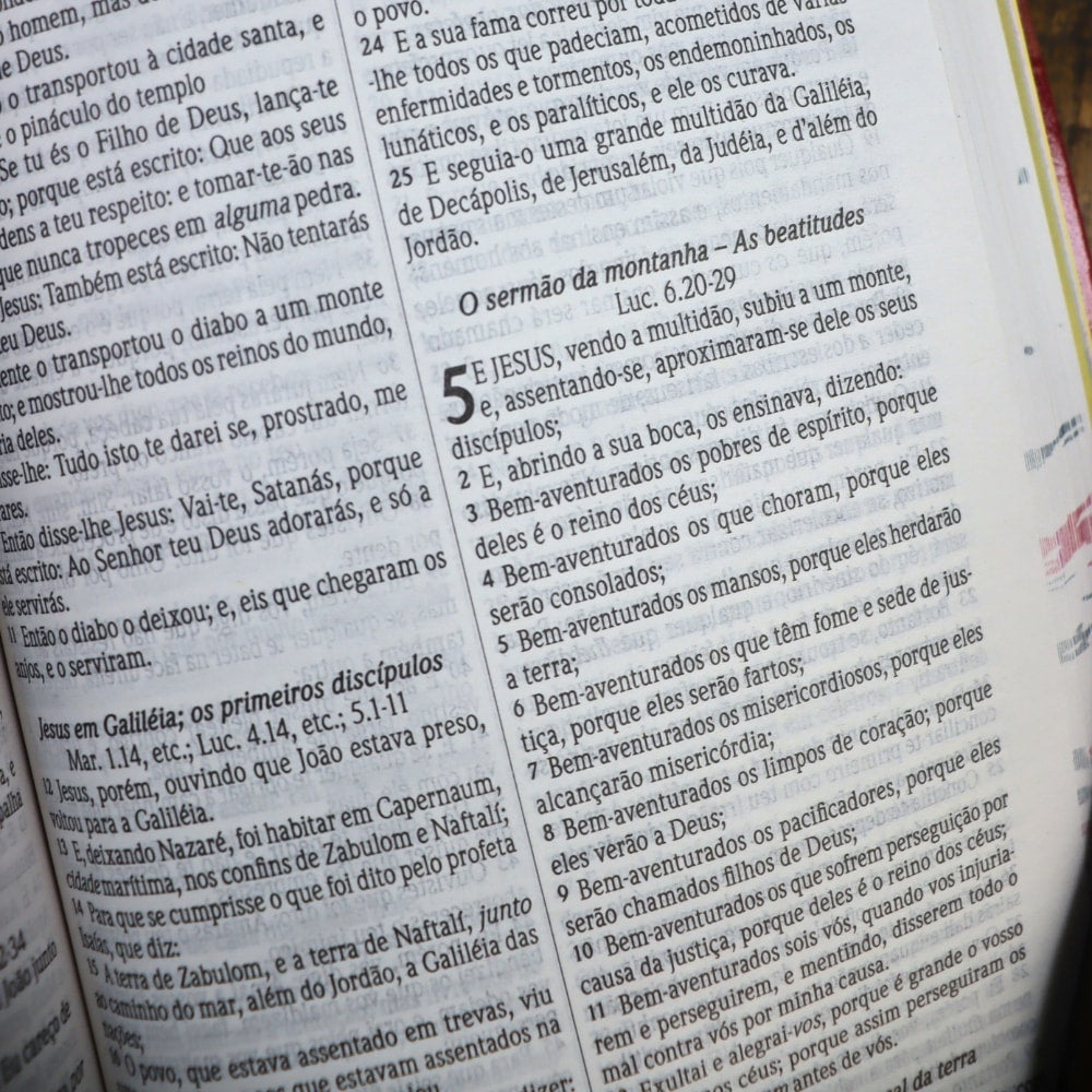 Bíblia ARC Cruz | Letra Normal | Capa Semi Flexível