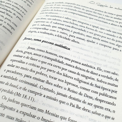 Bíblia da Mulher Vitoriosa | Letra Gigante | ARC | Branca