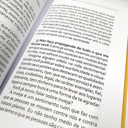 Felicidade sem Plateia Dura Mais | Júnior Meireles